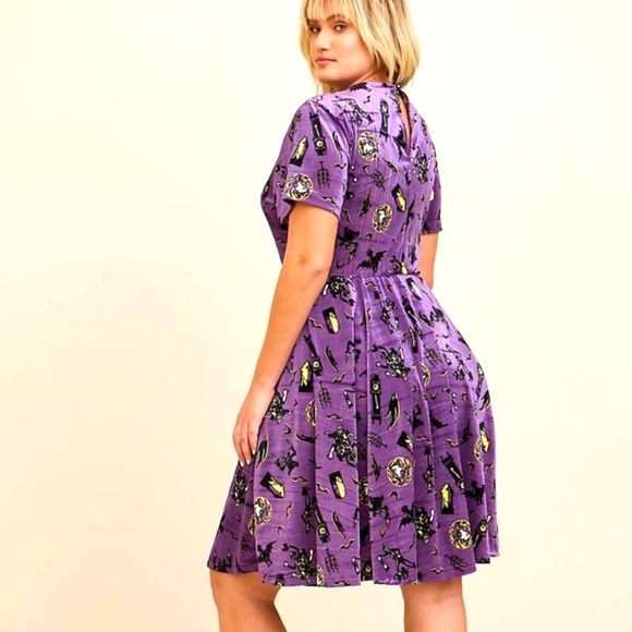 ❤️NWT VINTAGE TORRID HAUNTED MANSION DRESS - DISNEY - MICKEY MOUSE - HALLOWEEN - Picture 2 of 13